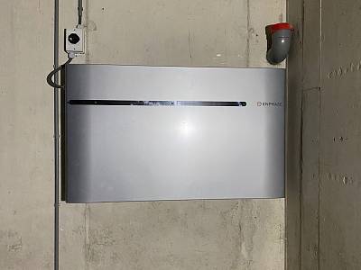 thumbnail_enphase_iq_battery_ _veessen_1700820612_jpg_0607920921ff054437755a780739bdf4