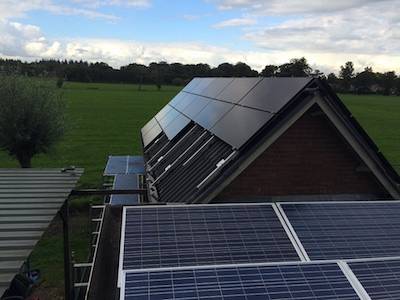zonnepanelen_dunne_film_golfplaten_dak_thumb_1475432761_jpg_fb635fbdb8a371e25ec85f76ed354b2c